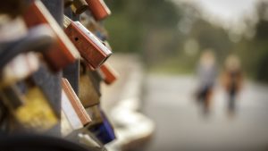 Vorhängeschlösser und unsere Sehnsucht nach Liebe